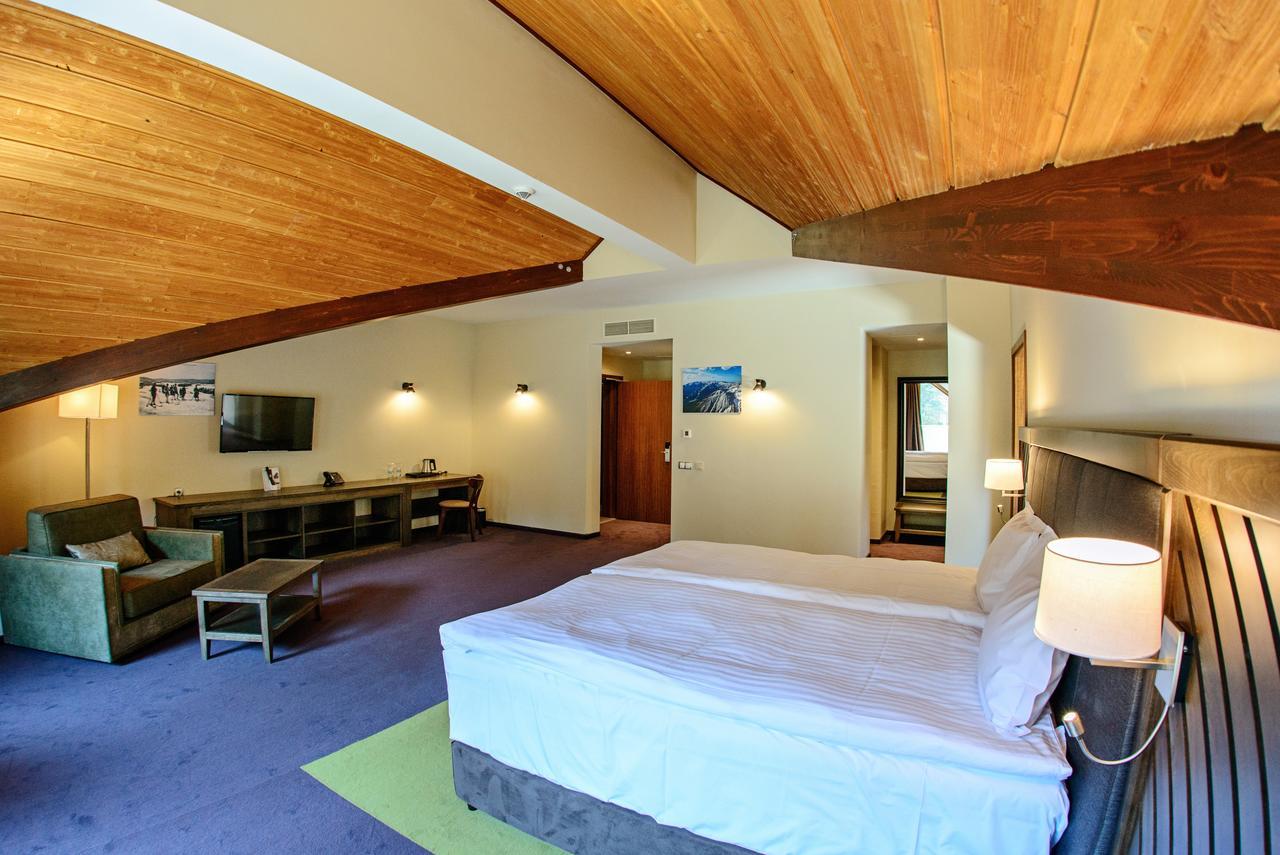 Hot Springs Medical And Spa Banya  Extérieur photo
