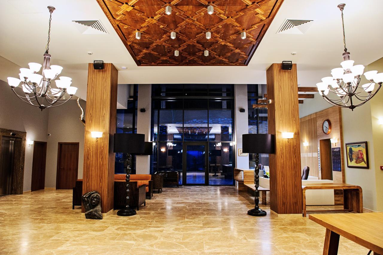 Hot Springs Medical And Spa Banya  Extérieur photo